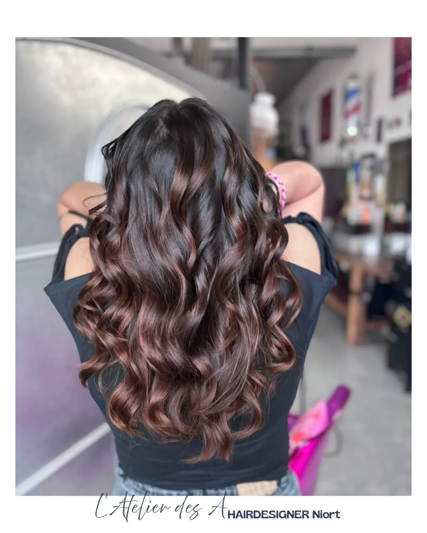 DES SOINS CIBLÉS POUR RETROUVER DES CHEVEUX FORTS ET LUMINEUX